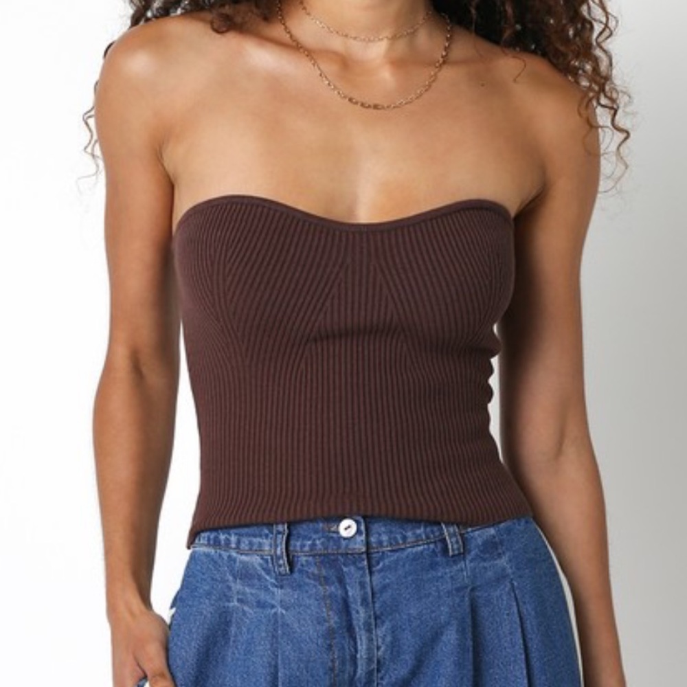 Black Strapless Ribbed Top / NWT